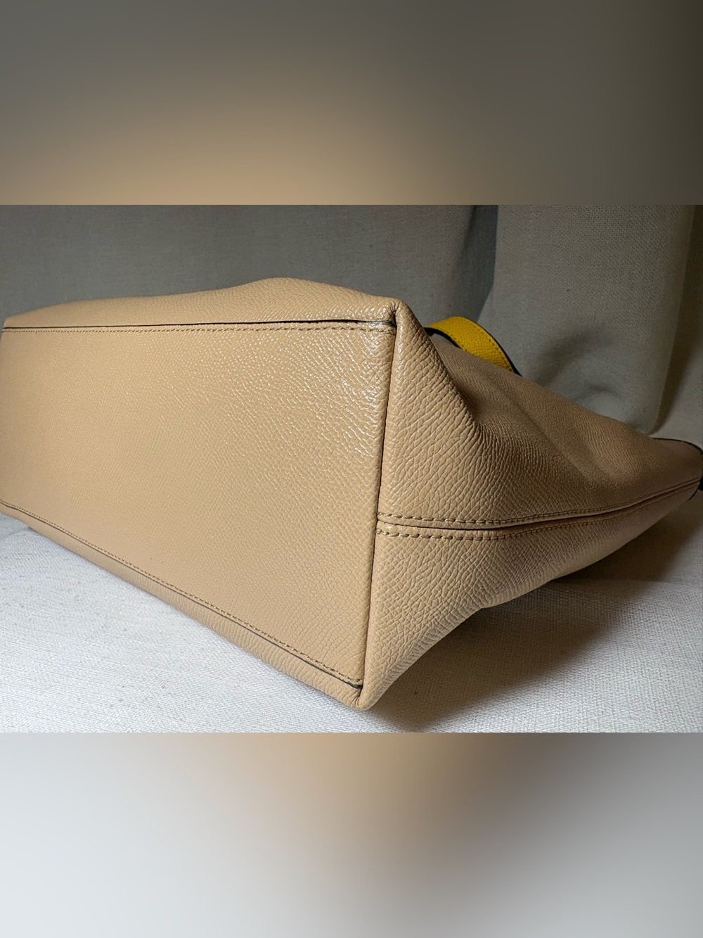 Coach City Zip Tote Beige Leather Yellow Trim Shoulder Bag Purse F59855 New - Picture 10 of 16